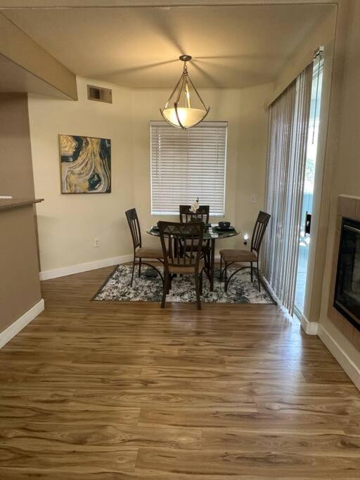 2Br Condo 15 Mins To Downtown Phoenix With Pool & Spa Exterior foto